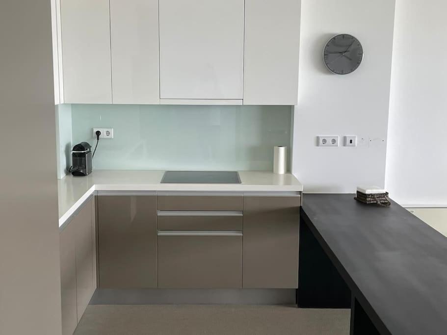Fuzeta Stylish 1 Bedroom Apartment - Amazing Views Exterior photo