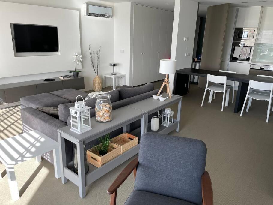 Fuzeta Stylish 1 Bedroom Apartment - Amazing Views Exterior photo